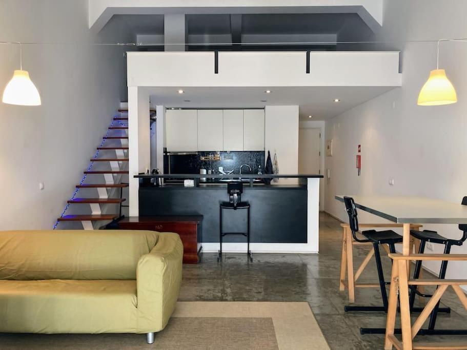 Appartamento Contemporary Loft In Alcácer do Sal Esterno foto